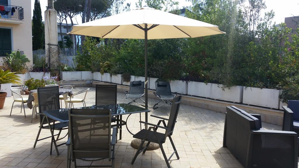 רומא Affittacamere Volusia House מראה חיצוני תמונה